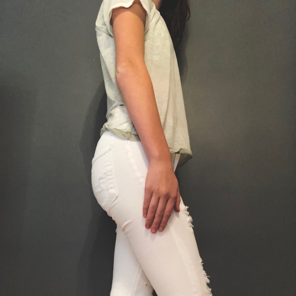 Grey and white basic tee - Picture 2 of 3